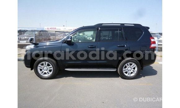 Acheter Import Voiture Toyota Prado Bleu à Import - Dubai, Diana Acheter Import Voiture Toyota Prado Bleu à Import - Dubai, Diana