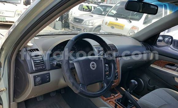 Acheter Occasion Voiture SsangYong Rexton Gris à Ambatolampy au Vakinankaratra Acheter Occasion Voiture SsangYong Rexton Gris à Ambatolampy au Vakinankaratra