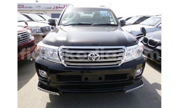 Acheter Import Voiture Toyota Land Cruiser Noir à Import - Dubai, Diana Acheter Import Voiture Toyota Land Cruiser Noir à Import - Dubai, Diana