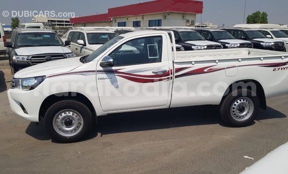 Buy Import Toyota Hilux White Car in Import - Dubai in Diana Buy Import Toyota Hilux White Car in Import - Dubai in Diana