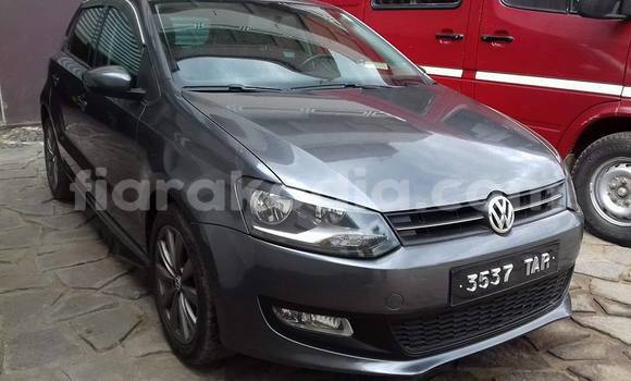 Acheter Occasion Voiture Volkswagen Polo Noir à Ambatolampy au Vakinankaratra Acheter Occasion Voiture Volkswagen Polo Noir à Ambatolampy au Vakinankaratra