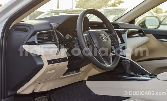 Hividy Toyota Camry fotsy Car in Import - Dubai in Diana Hividy Toyota Camry fotsy Car in Import - Dubai in Diana