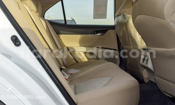 Hividy Toyota Camry fotsy Car in Import - Dubai in Diana Hividy Toyota Camry fotsy Car in Import - Dubai in Diana