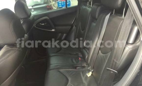 Acheter Occasion Voiture Toyota RAV4 Autre à Ambatolampy, Vakinankaratra Acheter Occasion Voiture Toyota RAV4 Autre à Ambatolampy, Vakinankaratra