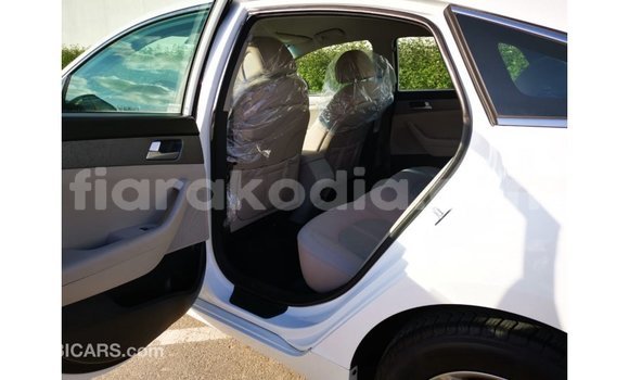 Buy Import Hyundai Sonata White Car in Import - Dubai in Diana Buy Import Hyundai Sonata White Car in Import - Dubai in Diana