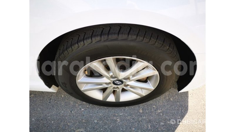 Big with watermark hyundai sonata diana import dubai 5575