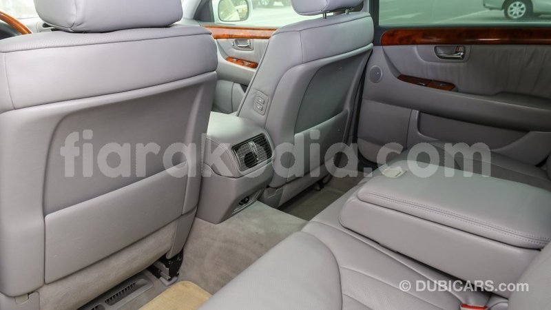 Big with watermark lexus ls diana import dubai 5577