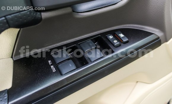 Hividy Toyota Land Cruiser fotsy Car in Import - Dubai in Diana Hividy Toyota Land Cruiser fotsy Car in Import - Dubai in Diana