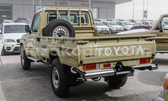 Hividy Toyota Land Cruiser beige Car in Import - Dubai in Diana Hividy Toyota Land Cruiser beige Car in Import - Dubai in Diana
