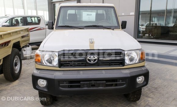 Hividy Toyota Land Cruiser beige Car in Import - Dubai in Diana Hividy Toyota Land Cruiser beige Car in Import - Dubai in Diana