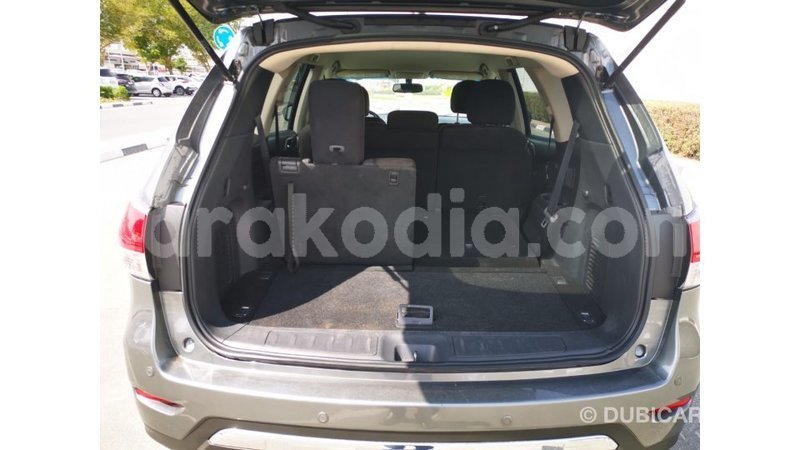 Big with watermark nissan pathfinder diana import dubai 5582