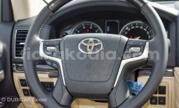 Hividy Toyota Land Cruiser Hafa Car in Import - Dubai in Diana Hividy Toyota Land Cruiser Hafa Car in Import - Dubai in Diana