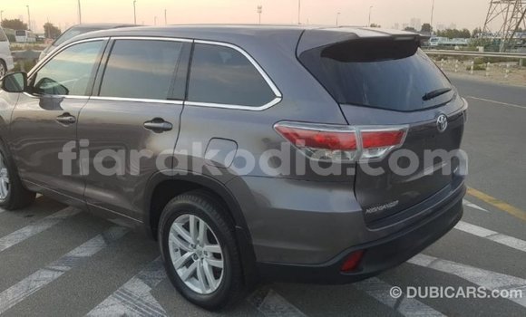 Hividy Toyota Highlander Hafa Car in Import - Dubai in Diana Hividy Toyota Highlander Hafa Car in Import - Dubai in Diana