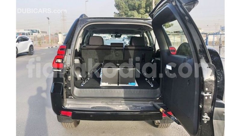 Big with watermark toyota prado diana import dubai 5595