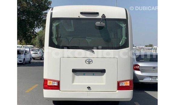 Hividy Toyota Coaster fotsy Car in Import - Dubai in Diana Hividy Toyota Coaster fotsy Car in Import - Dubai in Diana