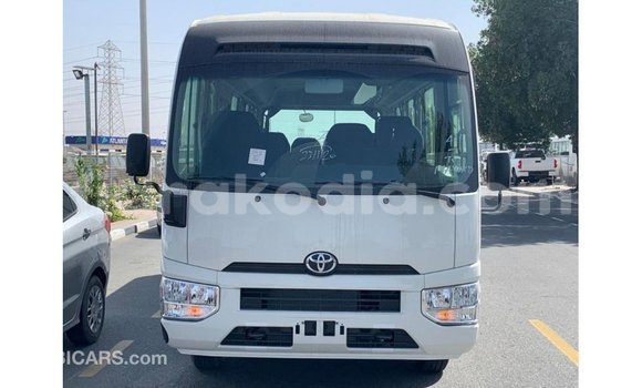 Hividy Toyota Coaster fotsy Car in Import - Dubai in Diana Hividy Toyota Coaster fotsy Car in Import - Dubai in Diana