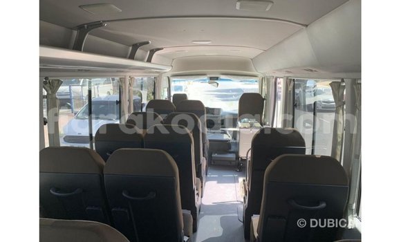 Hividy Toyota Coaster fotsy Car in Import - Dubai in Diana Hividy Toyota Coaster fotsy Car in Import - Dubai in Diana
