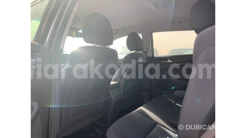 Big with watermark hyundai tucson diana import dubai 5602