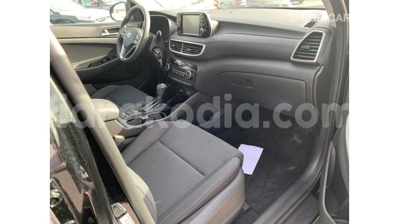 Big with watermark hyundai tucson diana import dubai 5602