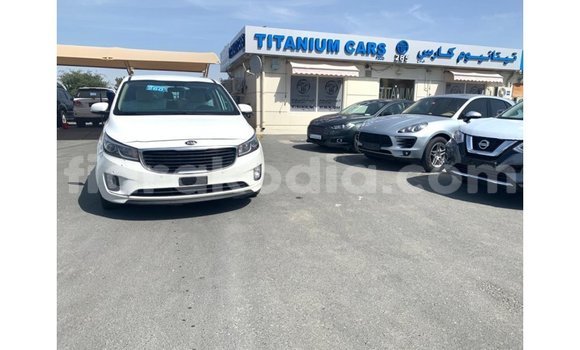 Hividy Kia Carnival fotsy Car in Import - Dubai in Diana Hividy Kia Carnival fotsy Car in Import - Dubai in Diana