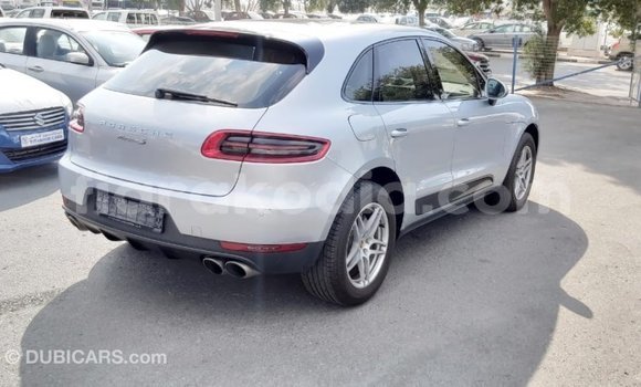 Hividy Porsche Macan Hafa Car in Import - Dubai in Diana Hividy Porsche Macan Hafa Car in Import - Dubai in Diana