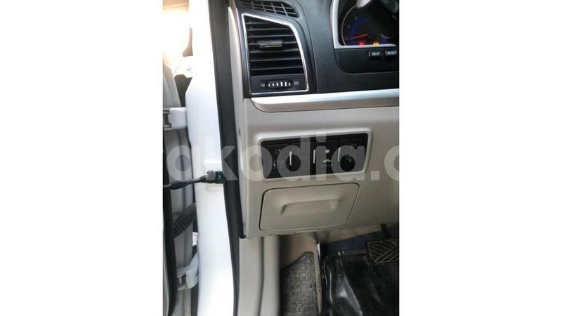 Big with watermark geely emgrand 7 diana import dubai 5613