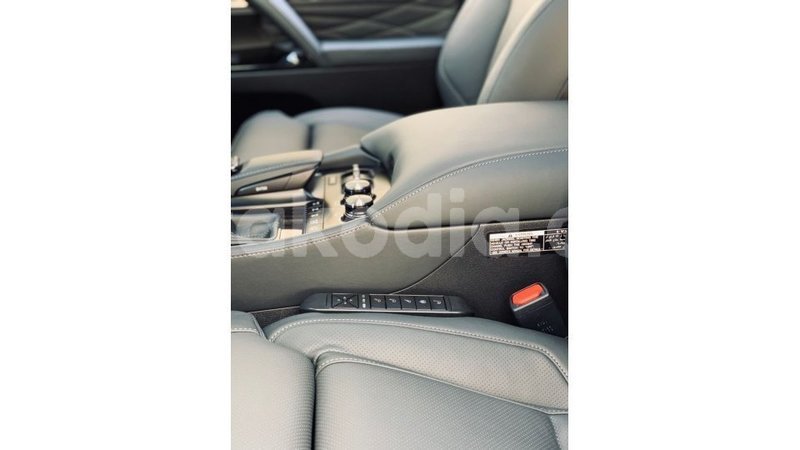 Big with watermark lexus lx diana import dubai 5622