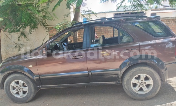 Hividy Kia Sorento Brown Car in Toliara in Atsimo-Atsinanana Hividy Kia Sorento Brown Car in Toliara in Atsimo-Atsinanana