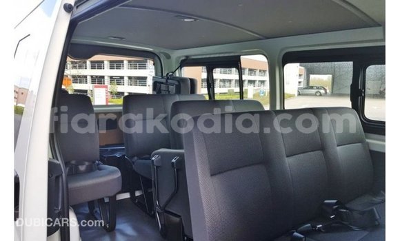 Buy Import Toyota Hiace White Car in Import - Dubai in Diana Buy Import Toyota Hiace White Car in Import - Dubai in Diana