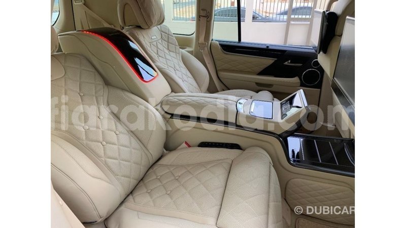 Big with watermark lexus lx diana import dubai 5641