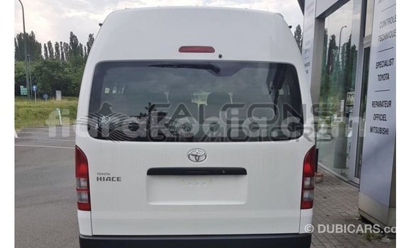 Acheter Import Voiture Toyota Hiace Blanc à Import - Dubai, Diana Acheter Import Voiture Toyota Hiace Blanc à Import - Dubai, Diana