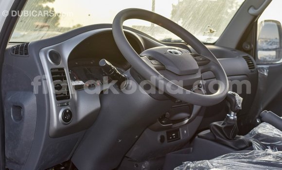 Hividy Kia Carens fotsy Car in Import - Dubai in Diana Hividy Kia Carens fotsy Car in Import - Dubai in Diana