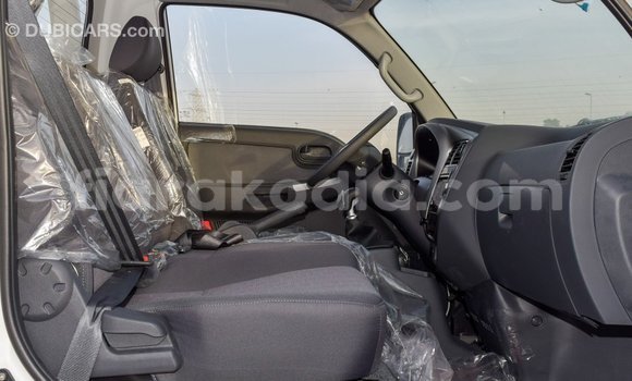 Hividy Kia Carens fotsy Car in Import - Dubai in Diana Hividy Kia Carens fotsy Car in Import - Dubai in Diana