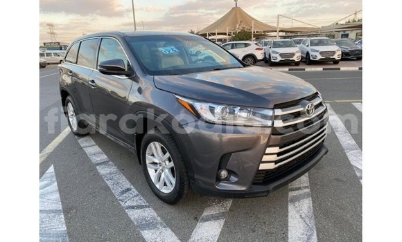 Hividy Toyota Highlander Hafa Car in Import - Dubai in Diana Hividy Toyota Highlander Hafa Car in Import - Dubai in Diana