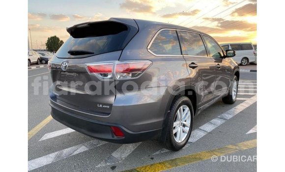 Hividy Toyota Highlander Hafa Car in Import - Dubai in Diana Hividy Toyota Highlander Hafa Car in Import - Dubai in Diana