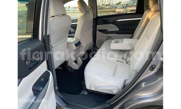 Hividy Toyota Highlander Hafa Car in Import - Dubai in Diana Hividy Toyota Highlander Hafa Car in Import - Dubai in Diana