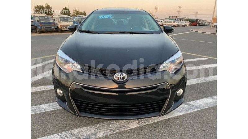 Big with watermark toyota corolla diana import dubai 5662