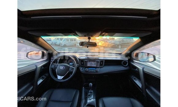 Hividy Toyota HiAce Hafa Truck in Import - Dubai in Diana Hividy Toyota HiAce Hafa Truck in Import - Dubai in Diana