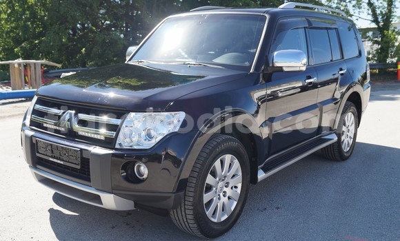 Acheter Occasion Voiture Mitsubishi Pajero Noir à Antananarivo au Analamanga Acheter Occasion Voiture Mitsubishi Pajero Noir à Antananarivo au Analamanga