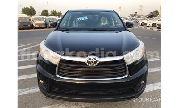 Acheter Import Voiture Toyota Highlander Noir à Import - Dubai, Diana Acheter Import Voiture Toyota Highlander Noir à Import - Dubai, Diana