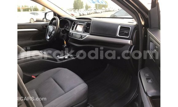 Buy Import Toyota Highlander Black Car in Import - Dubai in Diana Buy Import Toyota Highlander Black Car in Import - Dubai in Diana