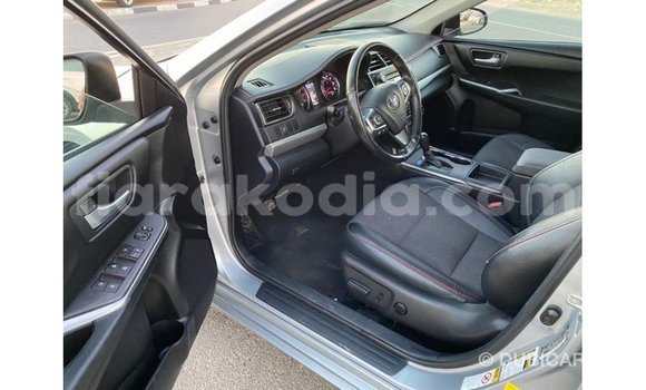 Acheter Import Voiture Toyota Camry Autre à Import - Dubai, Diana Acheter Import Voiture Toyota Camry Autre à Import - Dubai, Diana