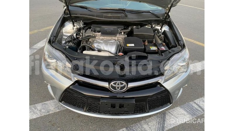 Big with watermark toyota camry diana import dubai 5698