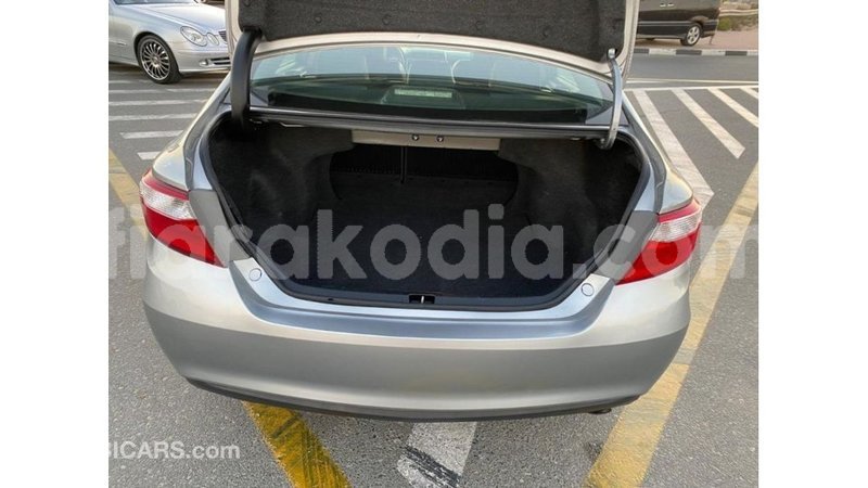 Big with watermark toyota camry diana import dubai 5698