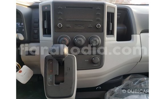 Hividy Toyota Hiace fotsy Car in Import - Dubai in Diana Hividy Toyota Hiace fotsy Car in Import - Dubai in Diana