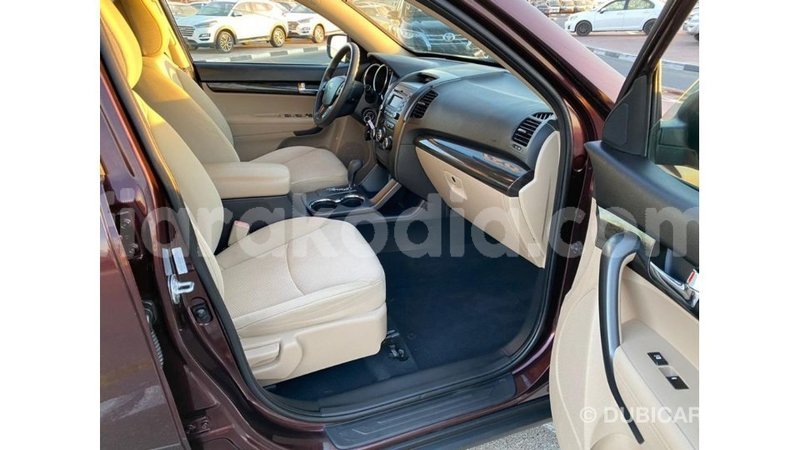 Big with watermark kia sorento diana import dubai 5702