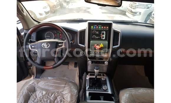 Hividy Toyota Land Cruiser Hafa Car in Import - Dubai in Diana Hividy Toyota Land Cruiser Hafa Car in Import - Dubai in Diana