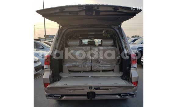 Hividy Toyota Land Cruiser Hafa Car in Import - Dubai in Diana Hividy Toyota Land Cruiser Hafa Car in Import - Dubai in Diana