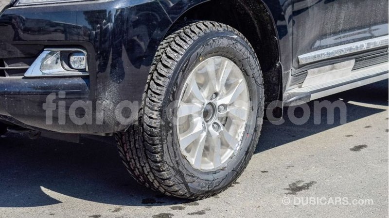 Big with watermark toyota land cruiser diana import dubai 5736