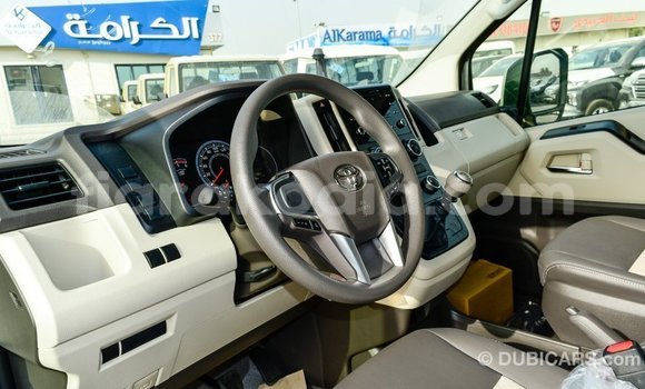 Hividy Toyota Hiace fotsy Car in Import - Dubai in Diana Hividy Toyota Hiace fotsy Car in Import - Dubai in Diana